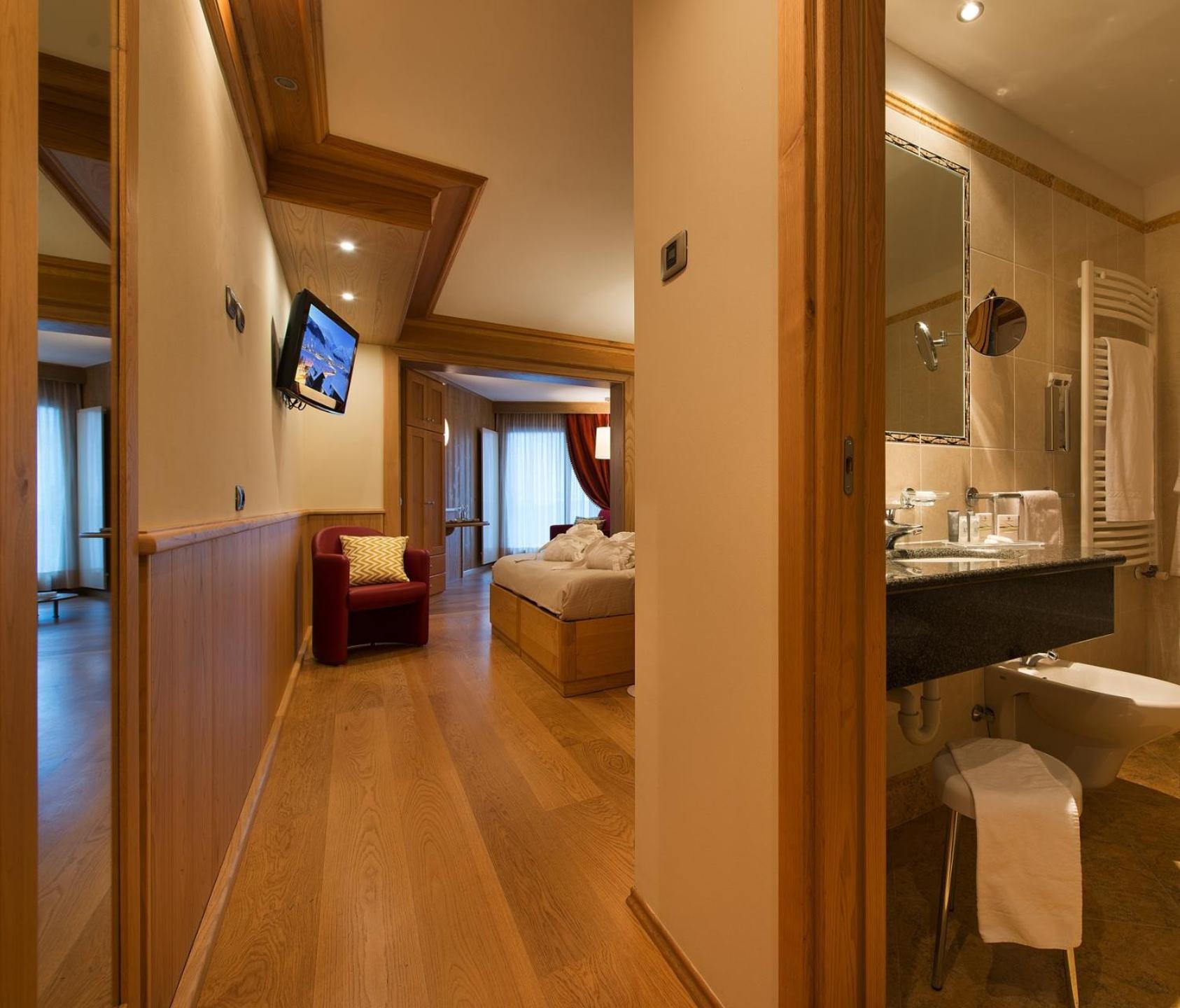 Hotel Baita Montana Ливиньо Екстериор снимка