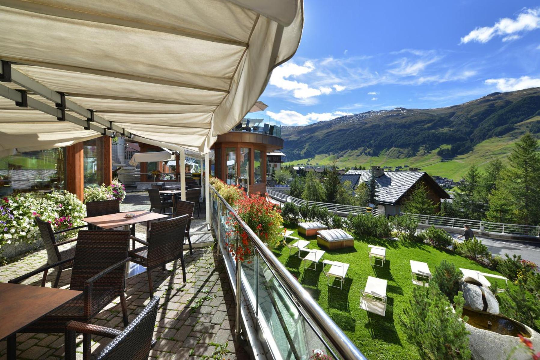 Hotel Baita Montana Ливиньо Екстериор снимка