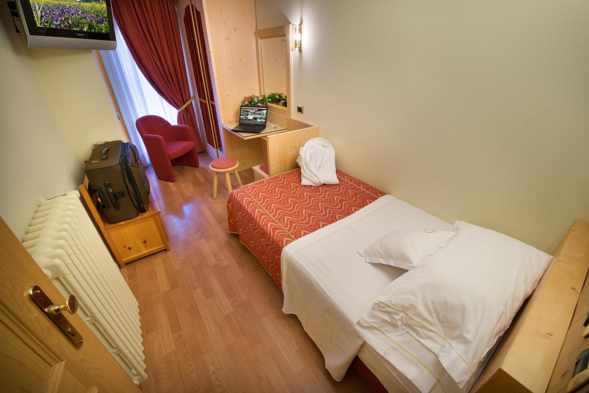 Hotel Baita Montana Ливиньо Стая снимка