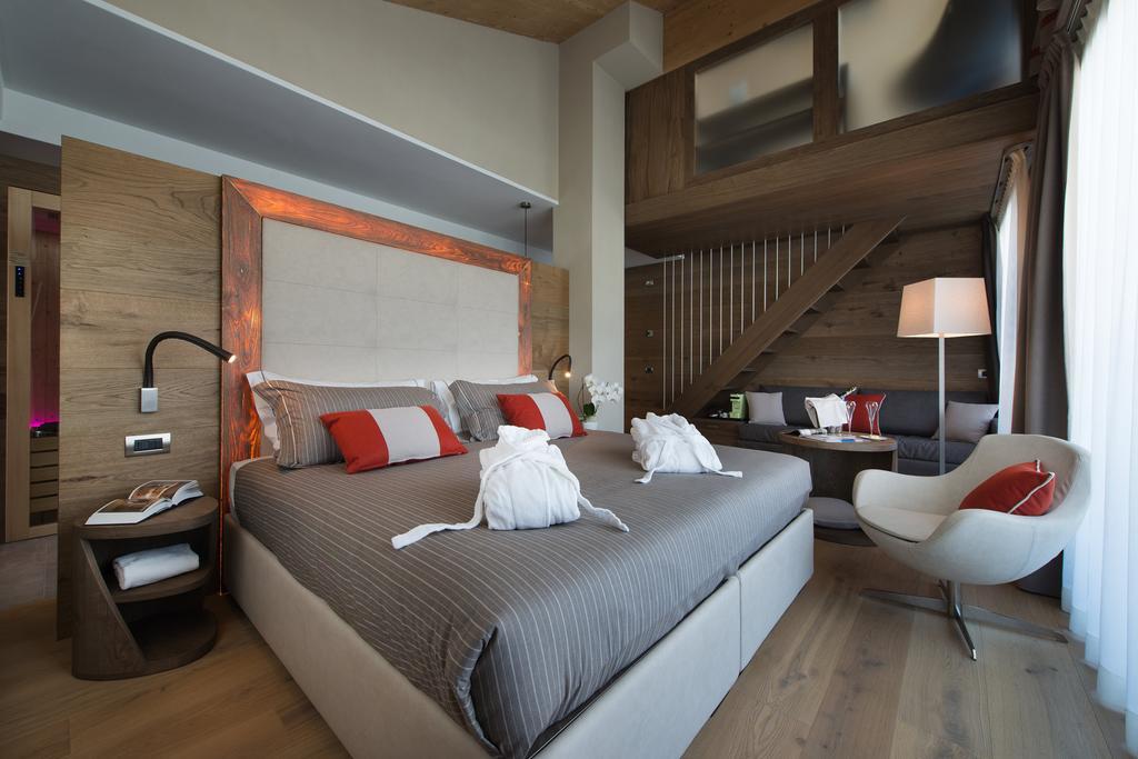 Hotel Baita Montana Ливиньо Екстериор снимка