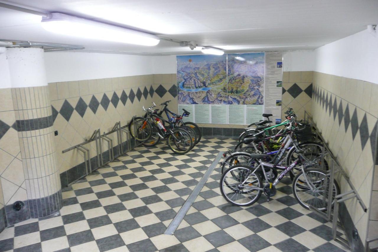 Hotel Baita Montana Ливиньо Екстериор снимка